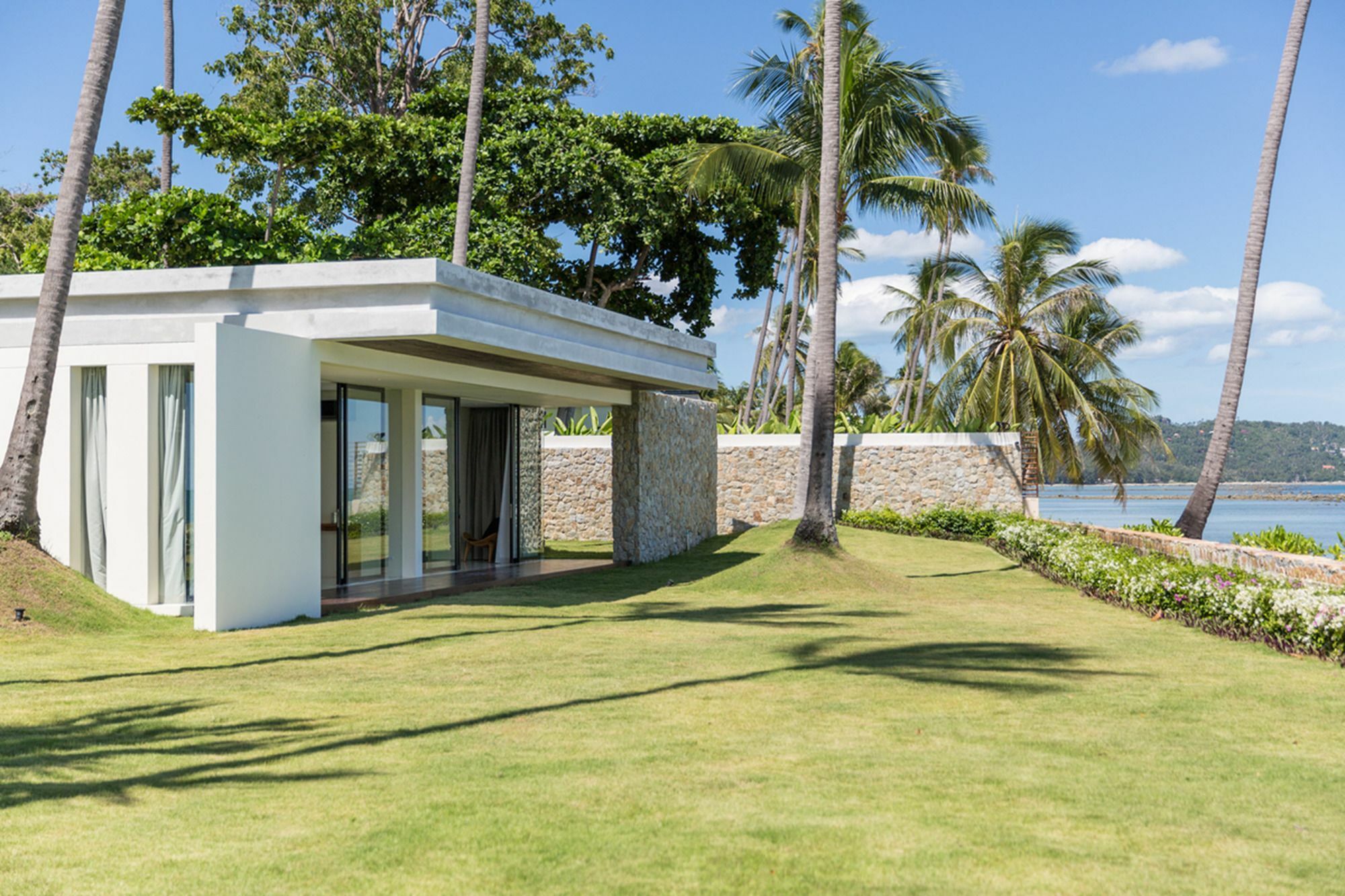 Fashionable Villa Malabar Beachfront 5 Bedrooms Plus 2 Kid'S Bedrooms Laem Sor Exterior foto